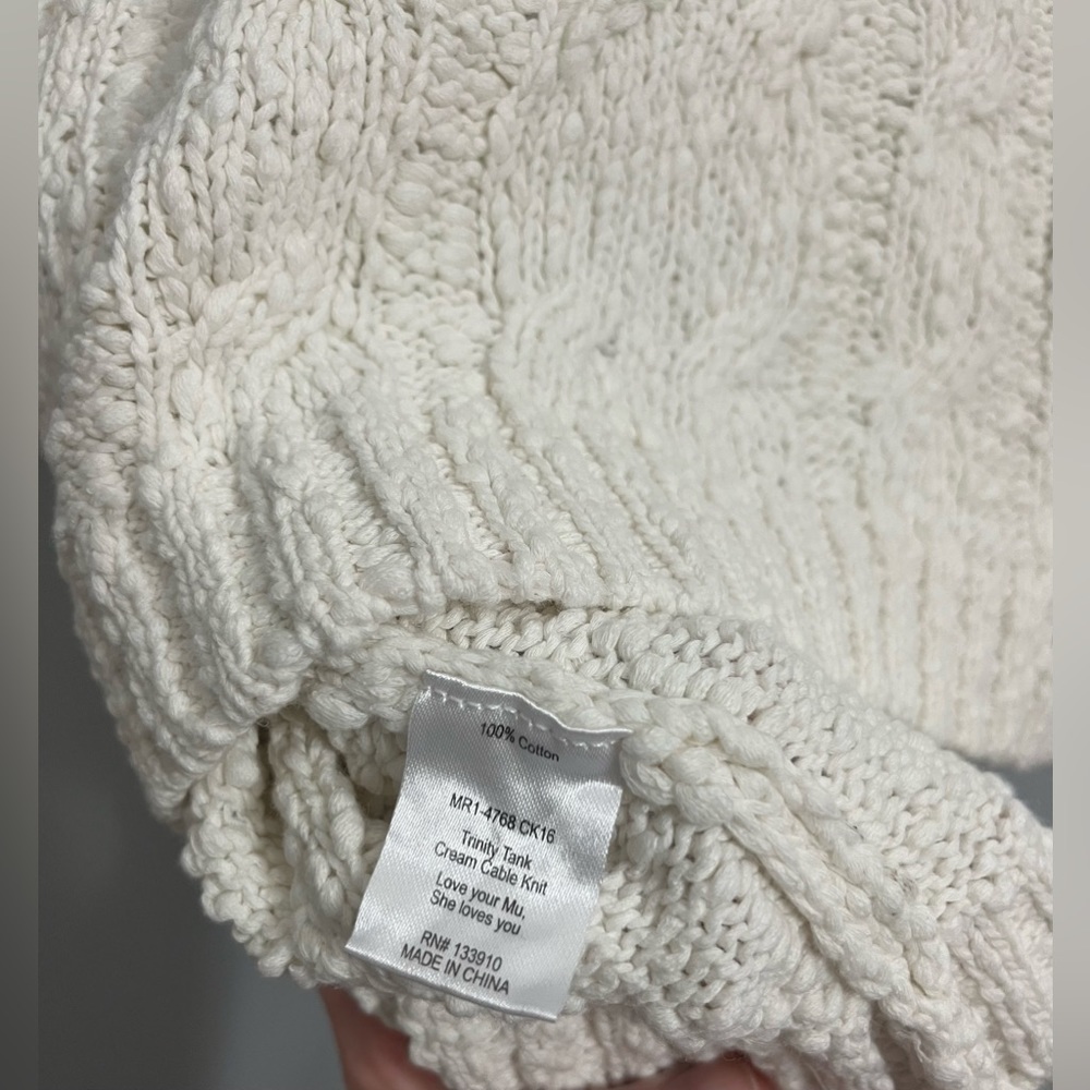 Show Me Your Mumu cream cable knit Trinity tank top sz medium versatile crop - Picture 5 of 7